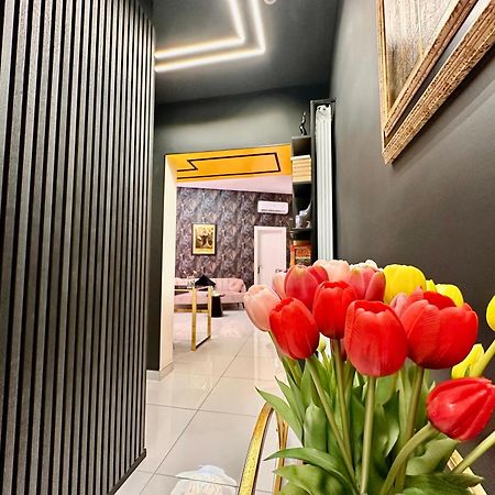 Elegance Rooms Spaccanapoli ภายนอก รูปภาพ