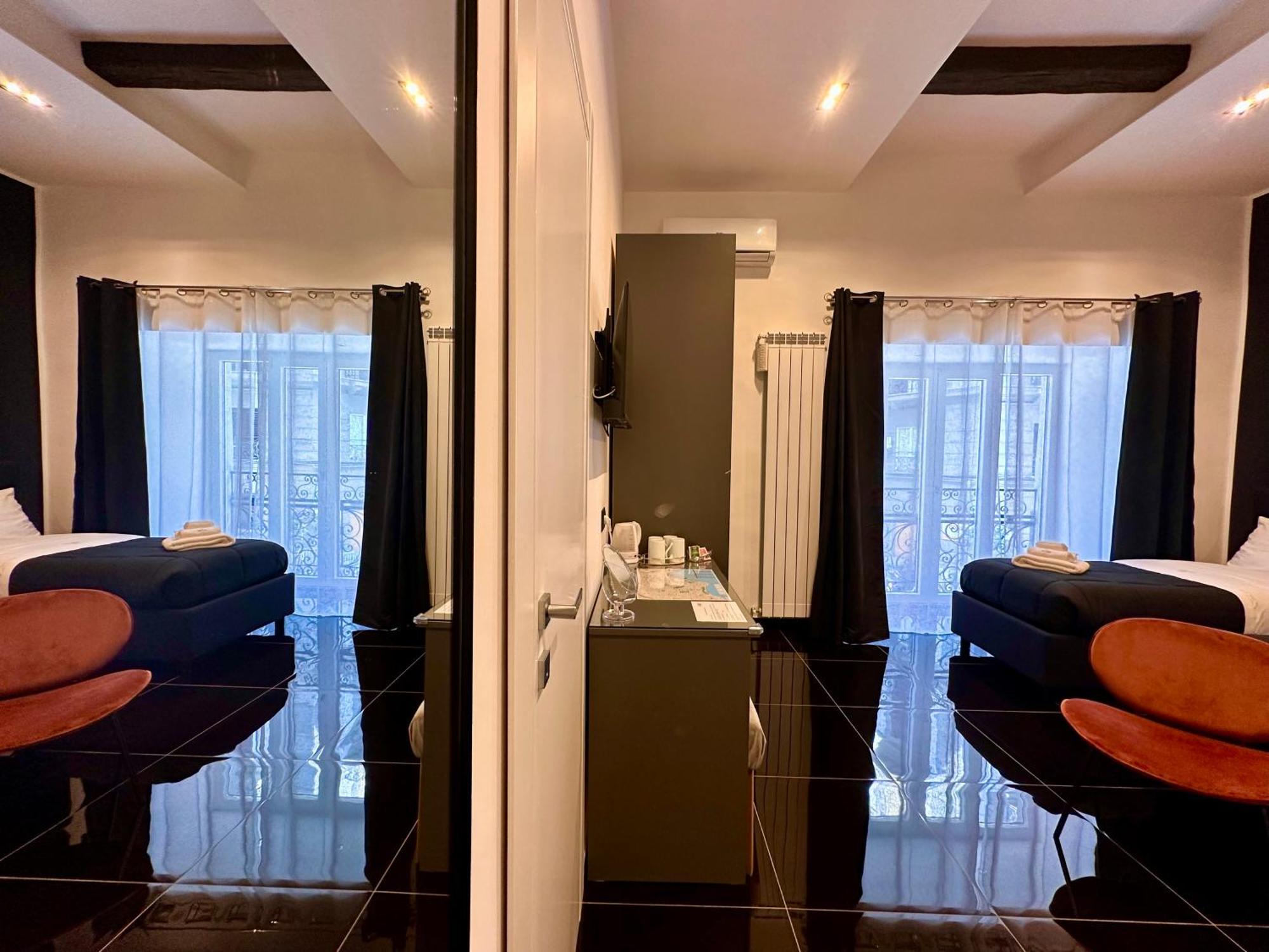 Elegance Rooms Spaccanapoli ภายนอก รูปภาพ