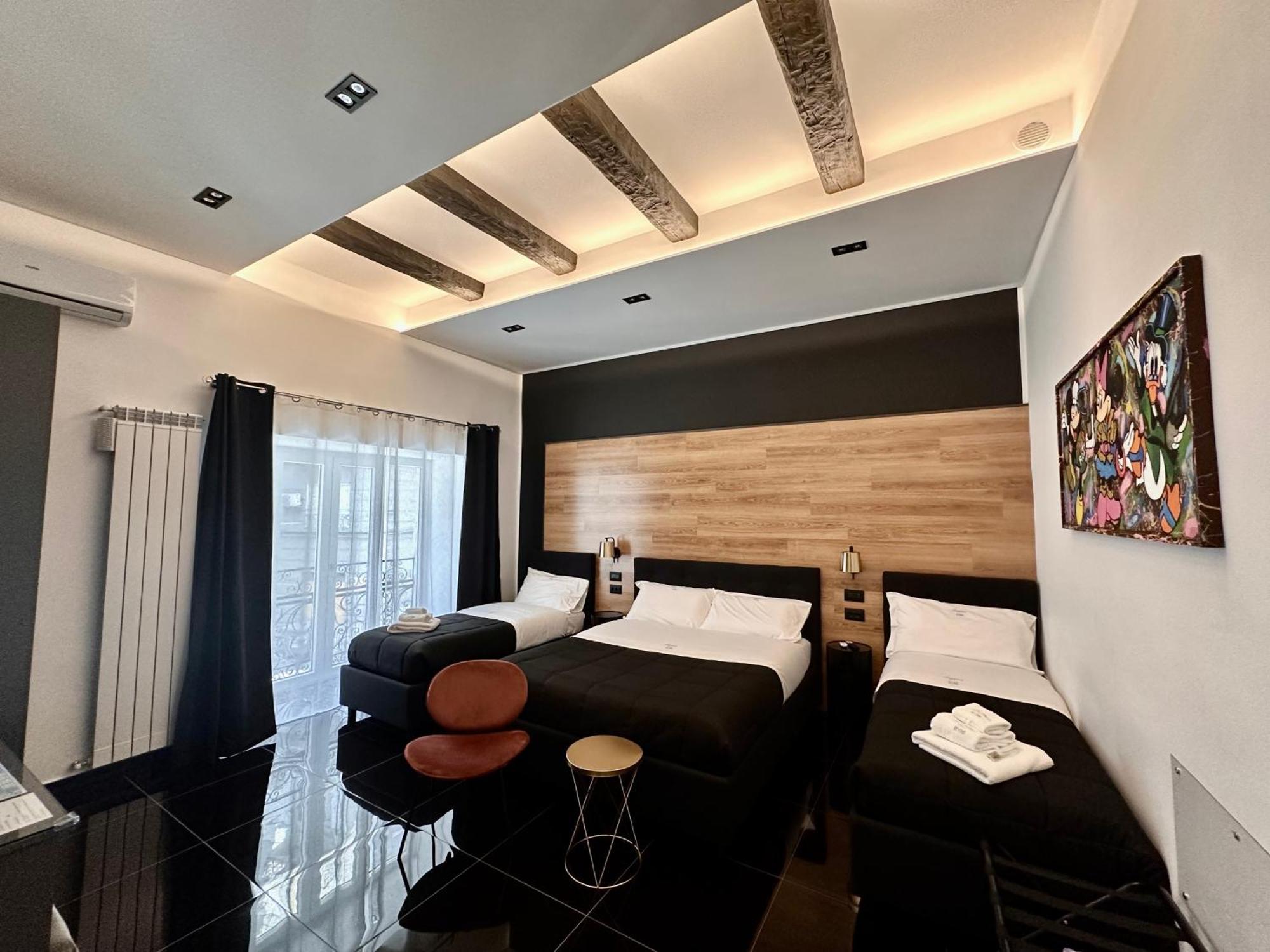 Elegance Rooms Spaccanapoli ภายนอก รูปภาพ