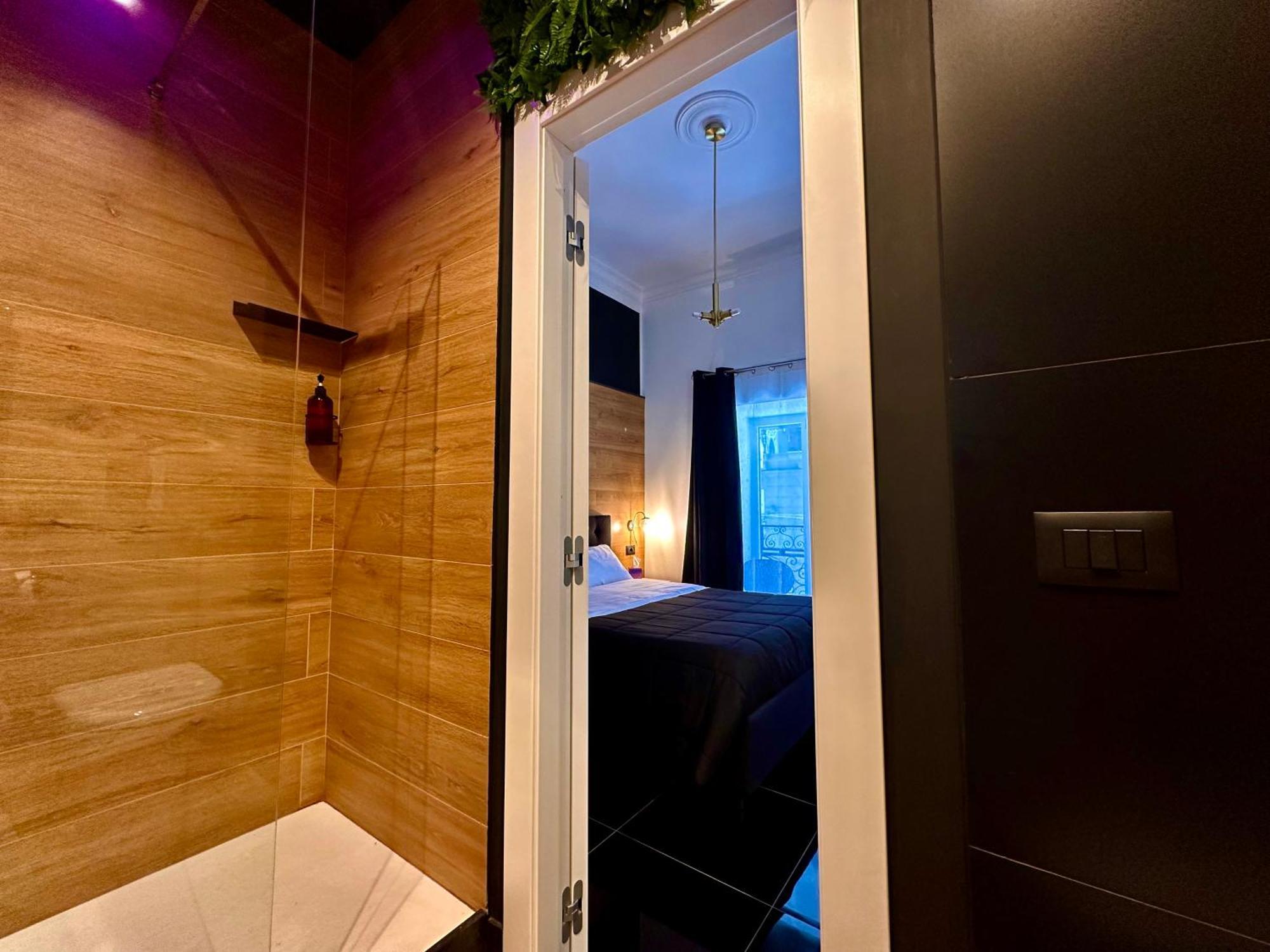 Elegance Rooms Spaccanapoli ภายนอก รูปภาพ