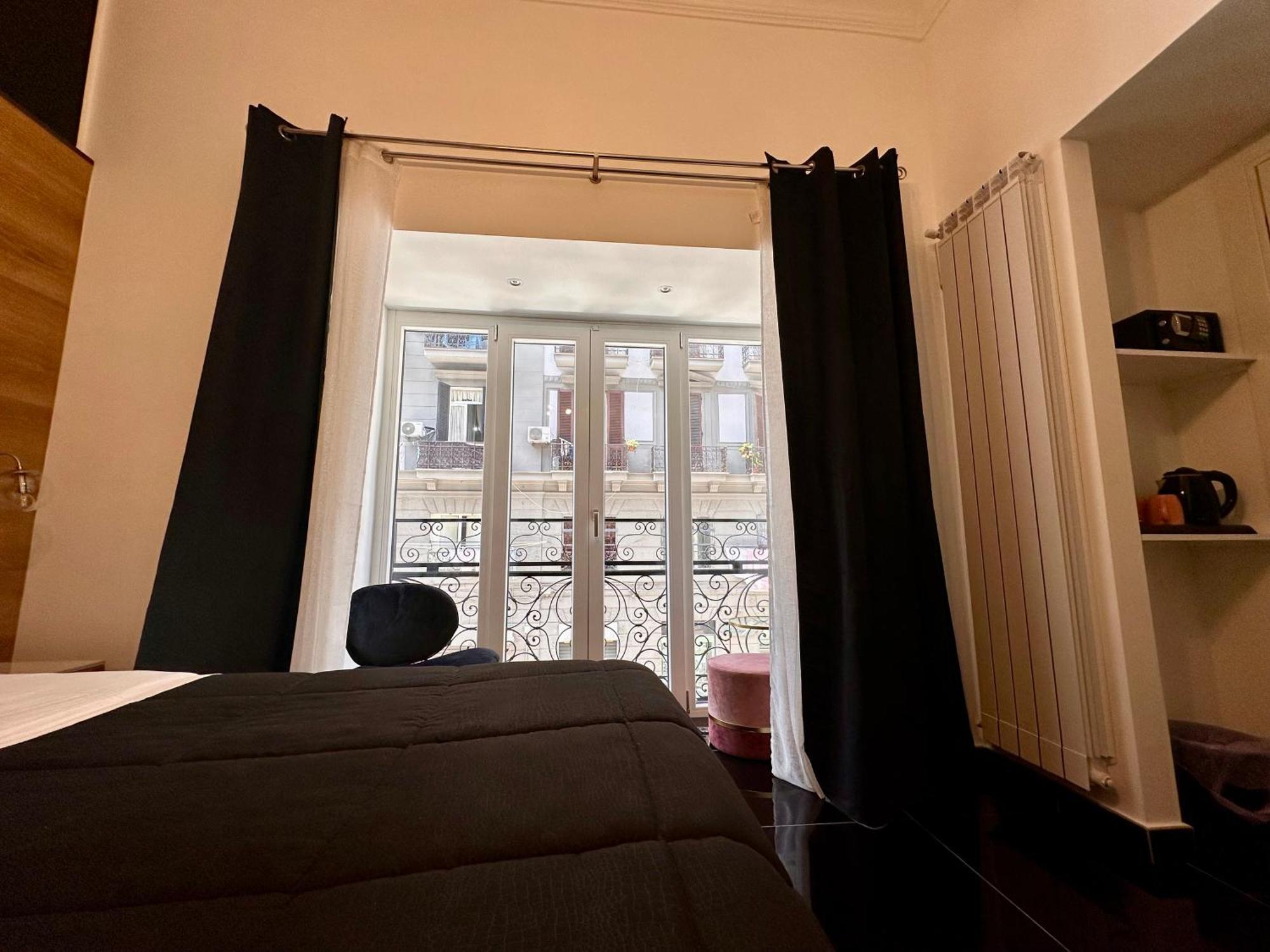Elegance Rooms Spaccanapoli ภายนอก รูปภาพ