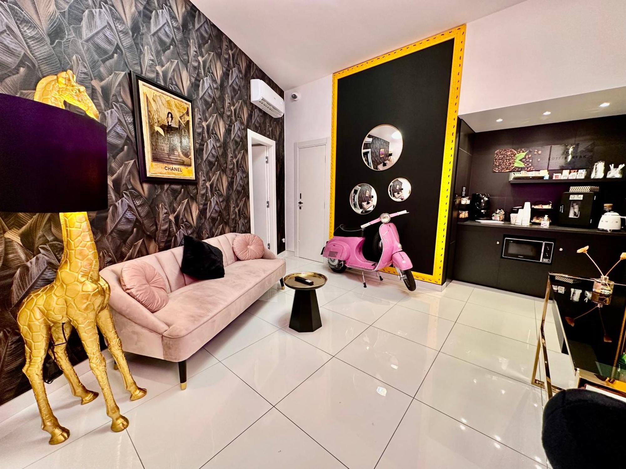 Elegance Rooms Spaccanapoli ภายนอก รูปภาพ