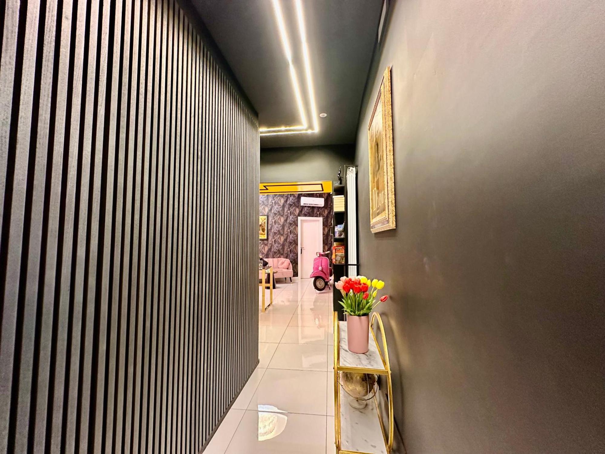 Elegance Rooms Spaccanapoli ภายนอก รูปภาพ